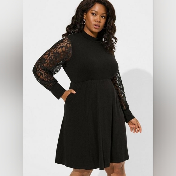 Torrid At The Knee Jersey Lace Sleeve Mock Neck Skater Dress Womens Plus Size 1X - Picture 3 of 13